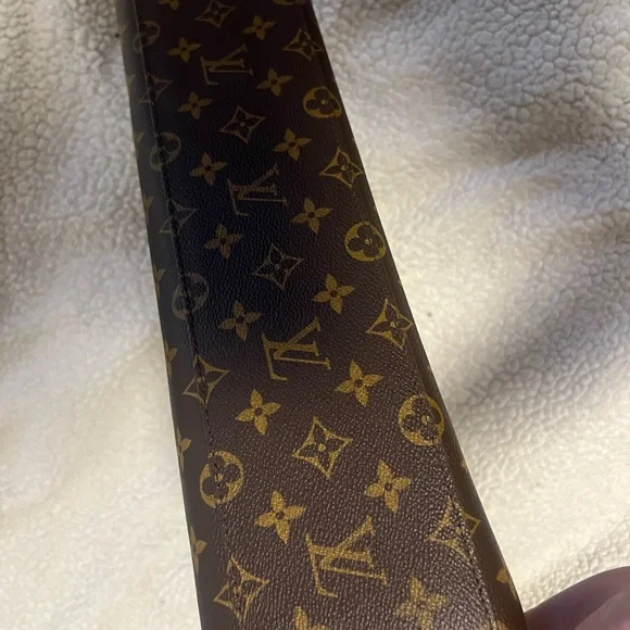 Excellent Condition—Louis Vuitton Monogram Rivoli - Picture 8 of 11